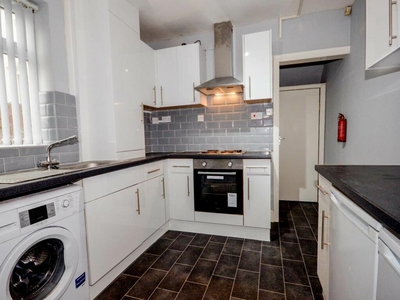 4 bedroom house share for rent in Empress Road, Kensington Fields, Liverpool, L7