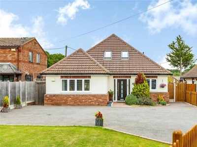 5 Bedroom Detached House For Sale In Runwell, Wickford
