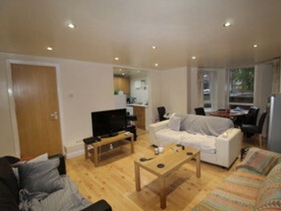9 bedroom terraced house to rent Leeds, LS6 2AX