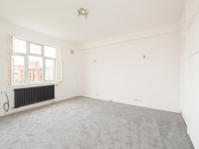 Studio apartment for rent in Gilling Court, Belsize Grove, London, NW3