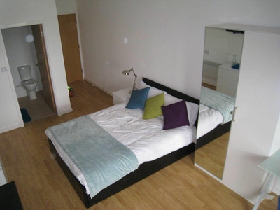 Studio flat for rent in Bridgewater Street, Liverpool, L1