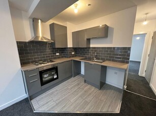 1 bedroom apartment for rent in Railway Street, Splott, Cardiff, CF24