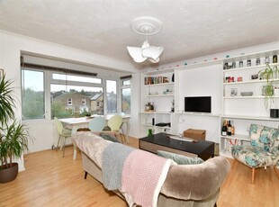 1 bedroom apartment for rent in Surrenden Road Brighton BN1
