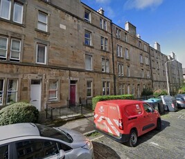 1 bedroom flat for rent in Cathcart Place, Dalry, Edinburgh, EH11