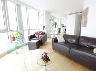1 bedroom flat for rent in Ontario Tower, Fairmont Avenue, E14