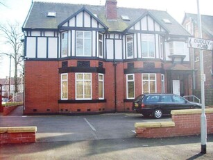 1 bedroom flat for rent in Russell Road, Whalley Range, M16
