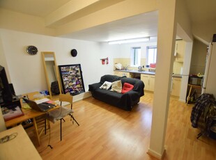 1 bedroom flat for rent in Westover Road, Bournemouth, , BH1