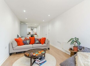 1 bedroom flat for rent in Worcester Close, Crystal Palace, London, SE20