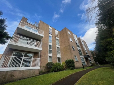 1 bedroom flat for sale in St. Winifreds Road, Meyrick Park, Bournemouth, BH2