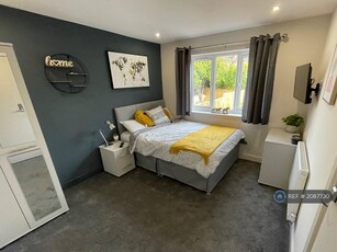 1 bedroom house share for rent in Stoke-On-Trent, Stoke-On-Trent, ST4