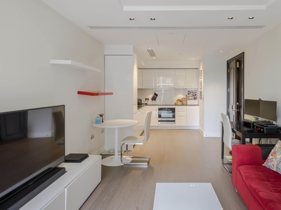 1 bedroom property to let in Radnor Terrace London W14