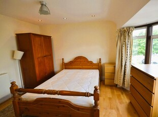 1 bedroom semi-detached house for rent in Uxendon Hill, Wembley, HA9