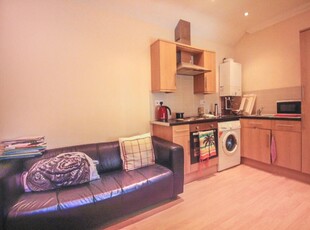 1 bedroom terraced house for rent in Llantwit, Cathays,, CF24