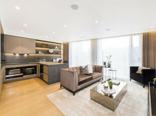 2 bedroom apartment for rent in Buckingham Palace Road, London, SW1W