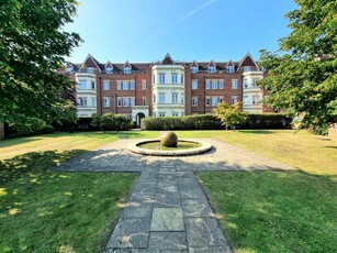 2 bedroom apartment for rent in The Cloisters, London Road , GU1