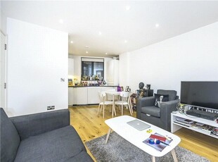 2 bedroom apartment for rent in Tyssen Street, London, E8