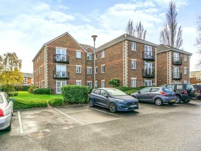 2 bedroom apartment for sale in Aigburth Vale, Aigburth, Liverpool, Merseyside, L17
