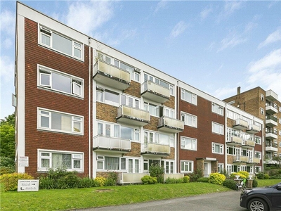 2 bedroom apartment for sale in Putney Hill, London, SW15