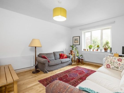 2 bedroom apartment to rent London, SE15 4JP