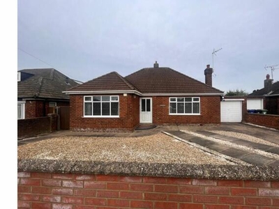 2 Bedroom Bungalow Grimsby North East Lincolnshire