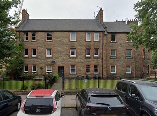 2 bedroom flat for rent in Albert Street, Leith, Edinburgh, EH7