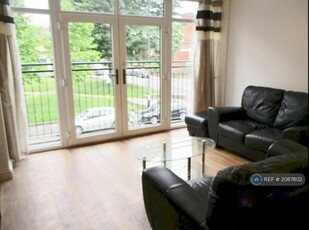 2 bedroom flat for rent in Ashley House, Bristol, BS2
