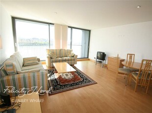 2 bedroom flat for rent in City Harbour, E14