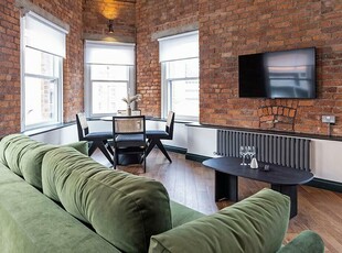 2 bedroom flat for rent in Dantzic Street, Manchester, Greater Manchester, M4