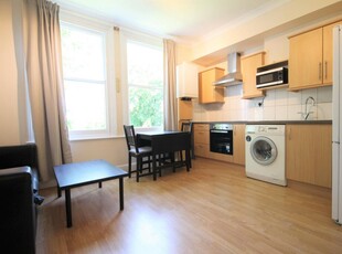2 bedroom flat for rent in Dartmouth Park Hill, Dartmouth Park, NW5