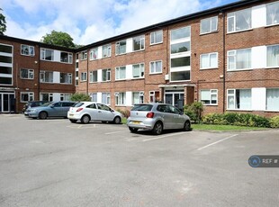 2 bedroom flat for rent in Fairfield Court, Manchester, M14