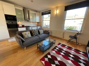 2 bedroom flat for rent in Fordingley Road, London, W9