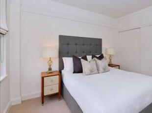 2 bedroom flat for rent in Fulham Road, London, SW3