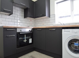 2 bedroom flat for rent in Monthermer Road, Cathays, CF24