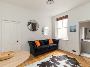 2 bedroom flat for rent in Shortridge Terrace, Jesmond, Newcastle Upon Tyne, NE2