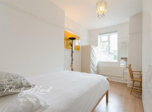 2 bedroom flat for rent in Tulse House, Tulse Hill, SW2