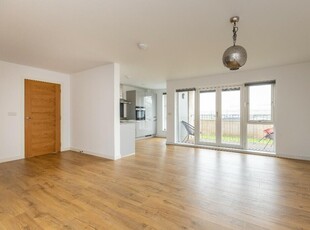 2 bedroom ground floor flat for rent in Marionville Road, Edinburgh, EH7