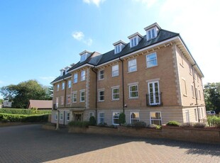 2 bedroom penthouse for rent in PENTHOUSE APARTMENT - Jubilee Mansions, Thorpe Road, Peterborough, PE3 6JH, PE3