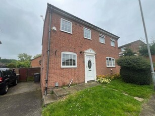 2 bedroom semi-detached house for rent in Nayland Close - Wigmore - 2 bed house, LU2