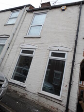 2 bedroom terraced house for rent in St Hugh Street, Lincoln, LN2