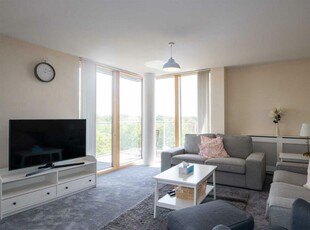 3 bedroom apartment for rent in Topaz House, Central Milton Keynes, MK9