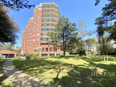 3 bedroom apartment for sale in Green Park, Bournemouth, Manor Road, East Cliff, BH1