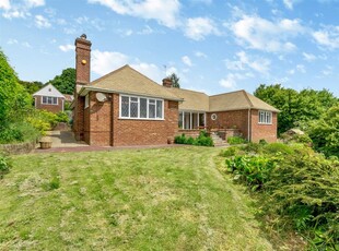 3 bedroom bungalow for rent in Chart Road, Sutton Valence, Maidstone, ME17