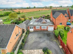 3 bedroom bungalow for sale in Bradgate Road, Anstey, LE7