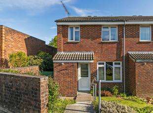 3 Bedroom End Of Terrace House For Sale In Winchester