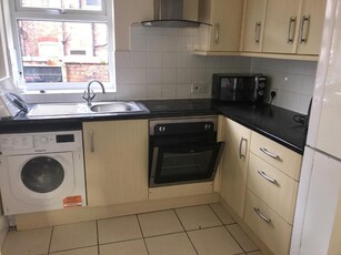 3 bedroom house for rent in £139 pp/pwk, Eston St., Victoria Park, Manchester, M13