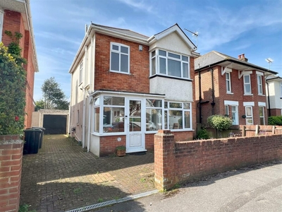 3 bedroom house for sale in Queen Mary Avenue, Moordown, Bournemouth, BH9