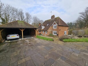 3 bedroom property for rent in Manor Farm House, Upper Street, Maidstone, ME17