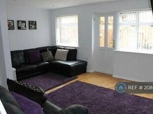 3 bedroom semi-detached house for rent in Derby, Derby, DE24