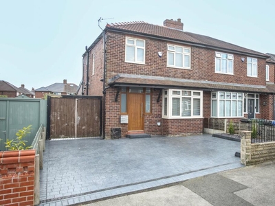 3 bedroom semi-detached house for sale in Broadstone Hall Road South, Heaton Chapel, Stockport, SK4