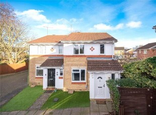 3 Bedroom Semi-detached House For Sale In London Colney, St. Albans